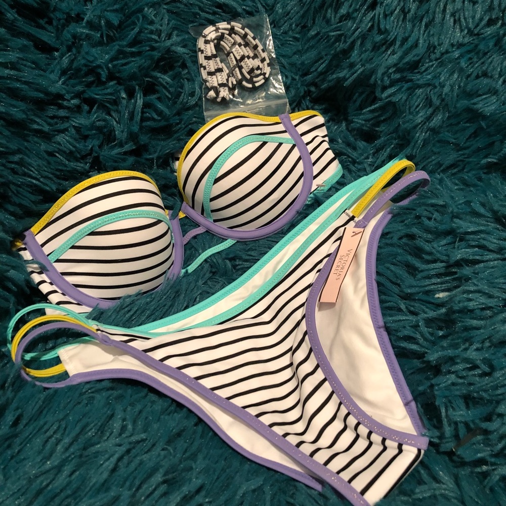 Victoria’s Secret Happy Stripes Bikini NWT